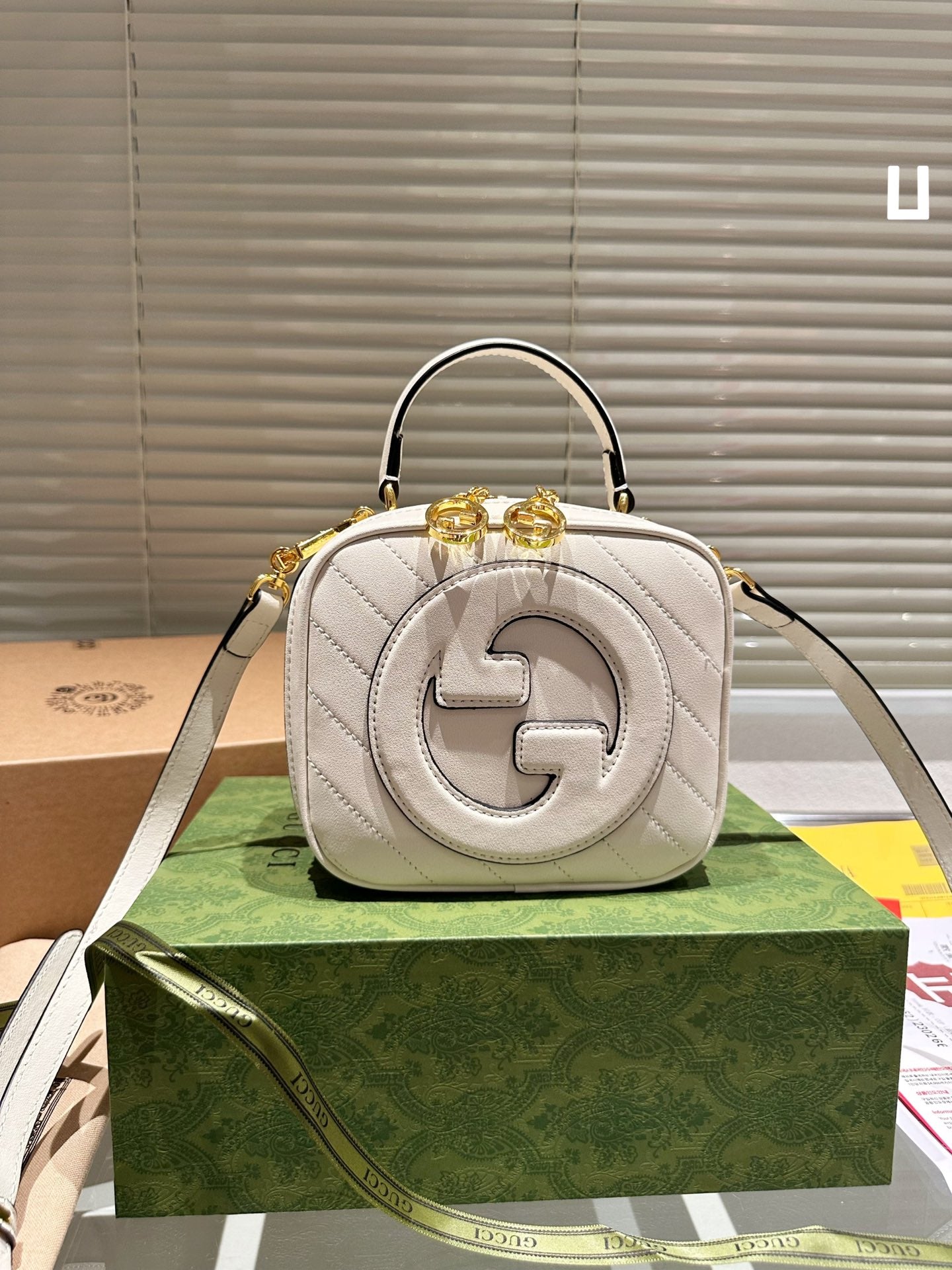 GUCCI BAG 94-95