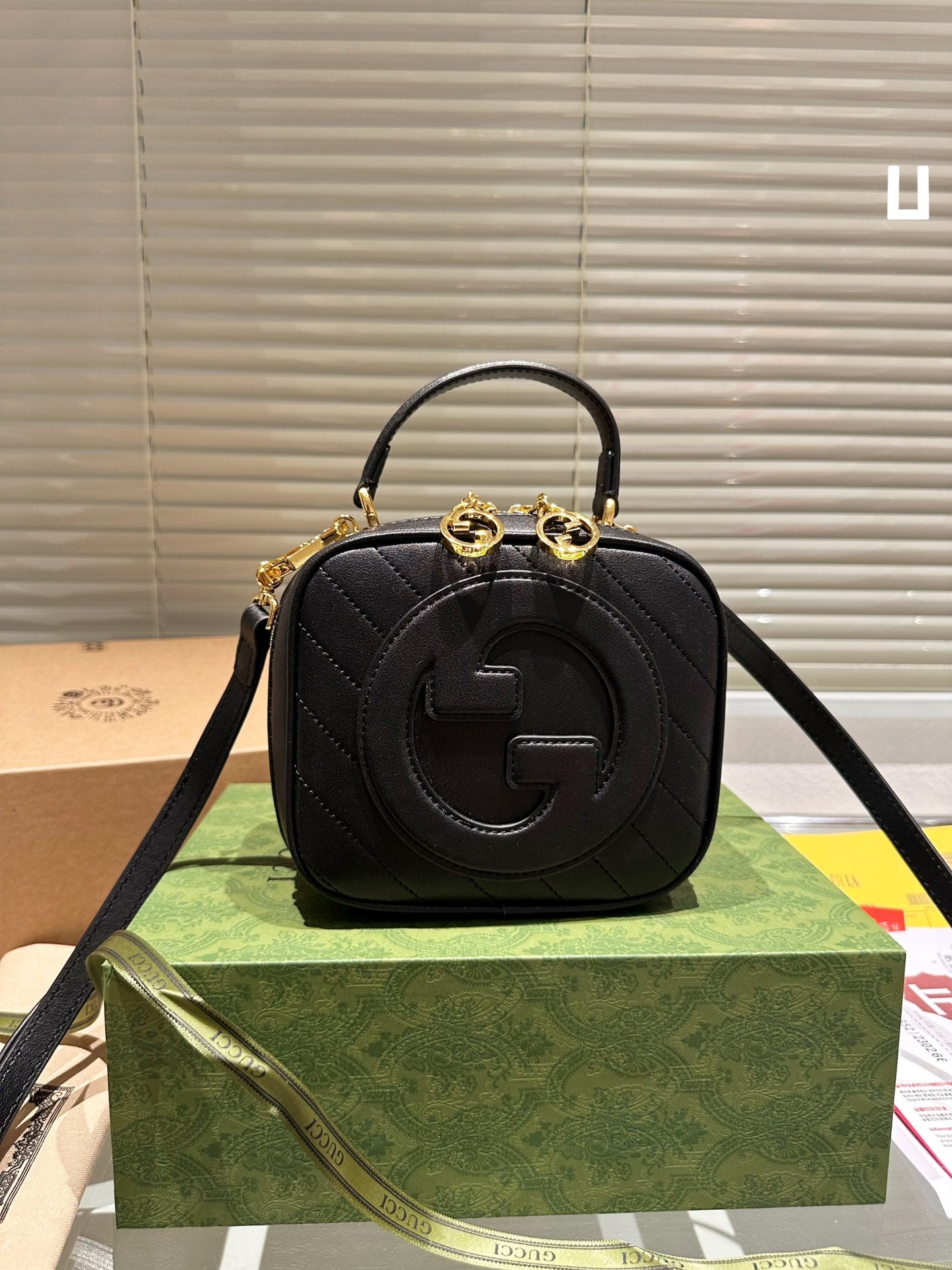 GUCCI BAG 94-95