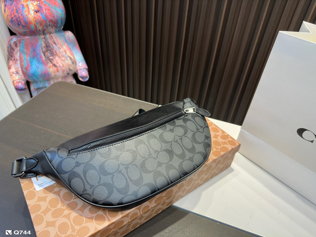Co-BAG735