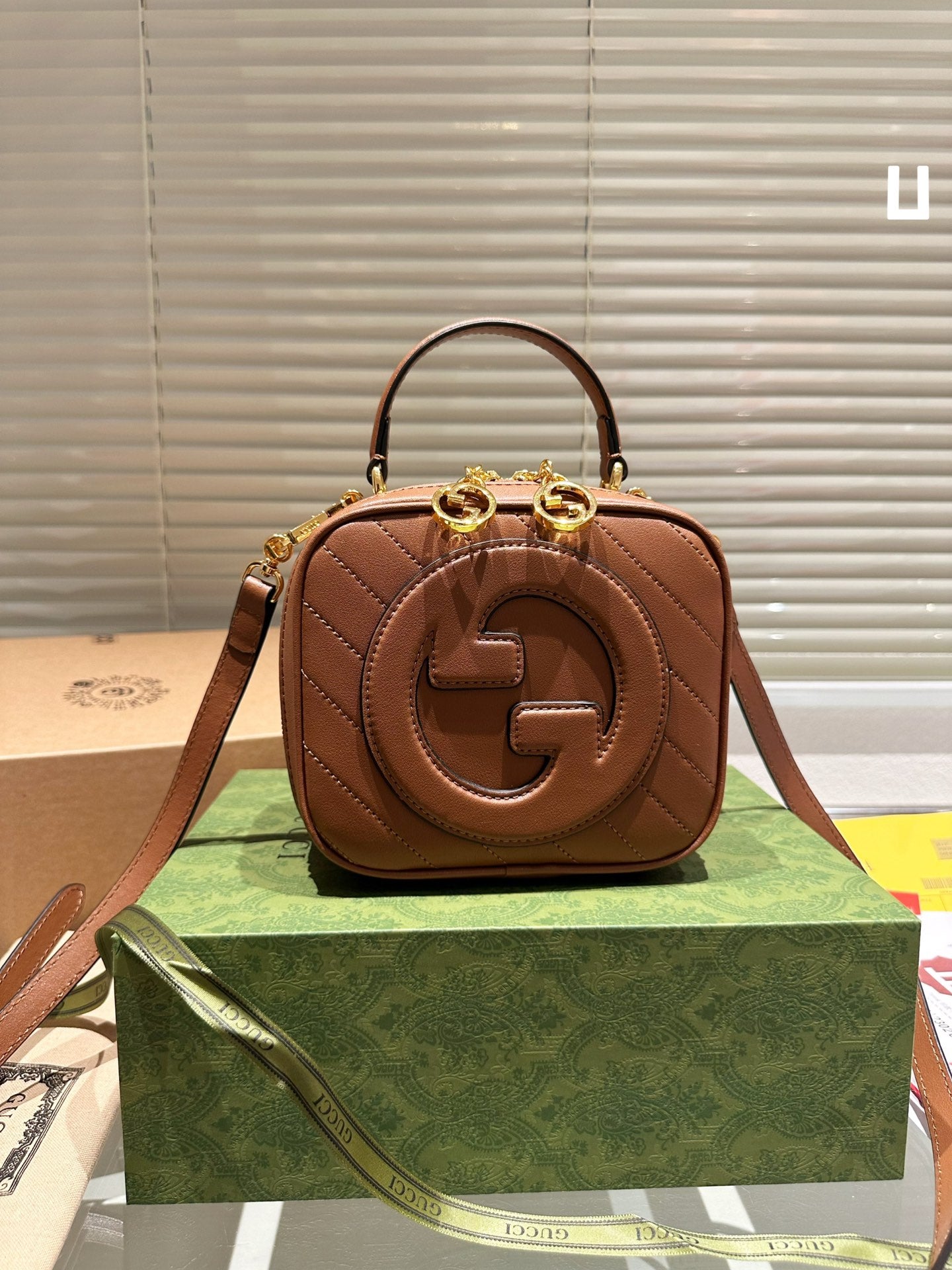 GUCCI BAG 94-95
