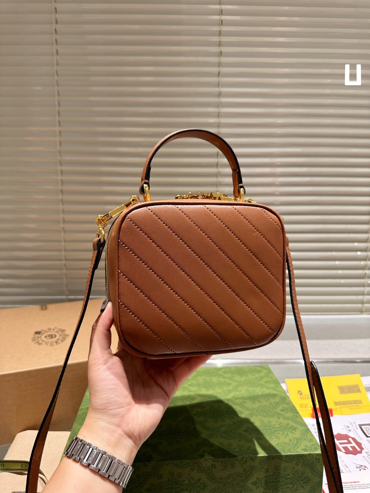 GUCCI BAG 94-95