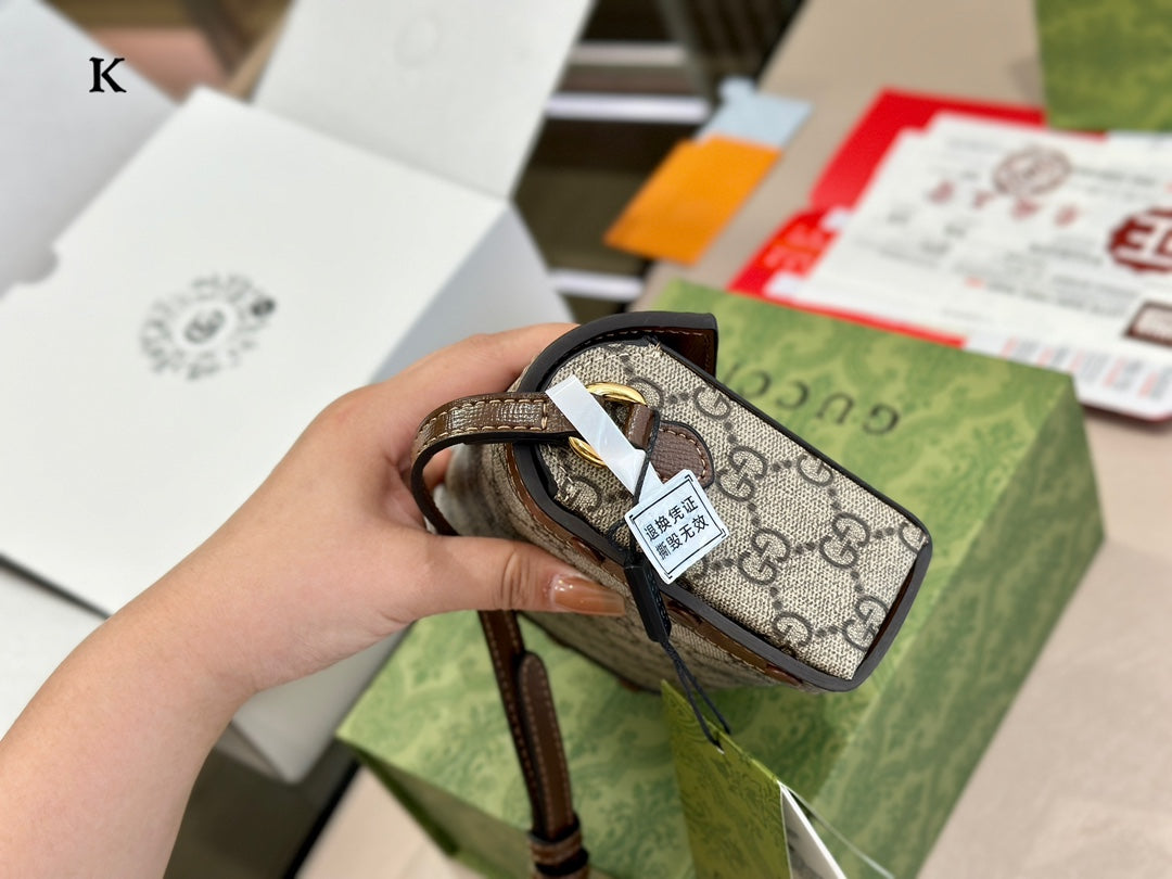 GUCCI BAG 98