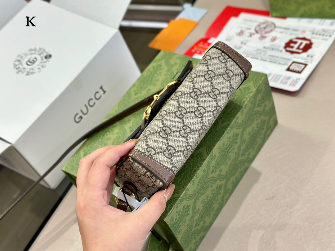 GUCCI BAG 98