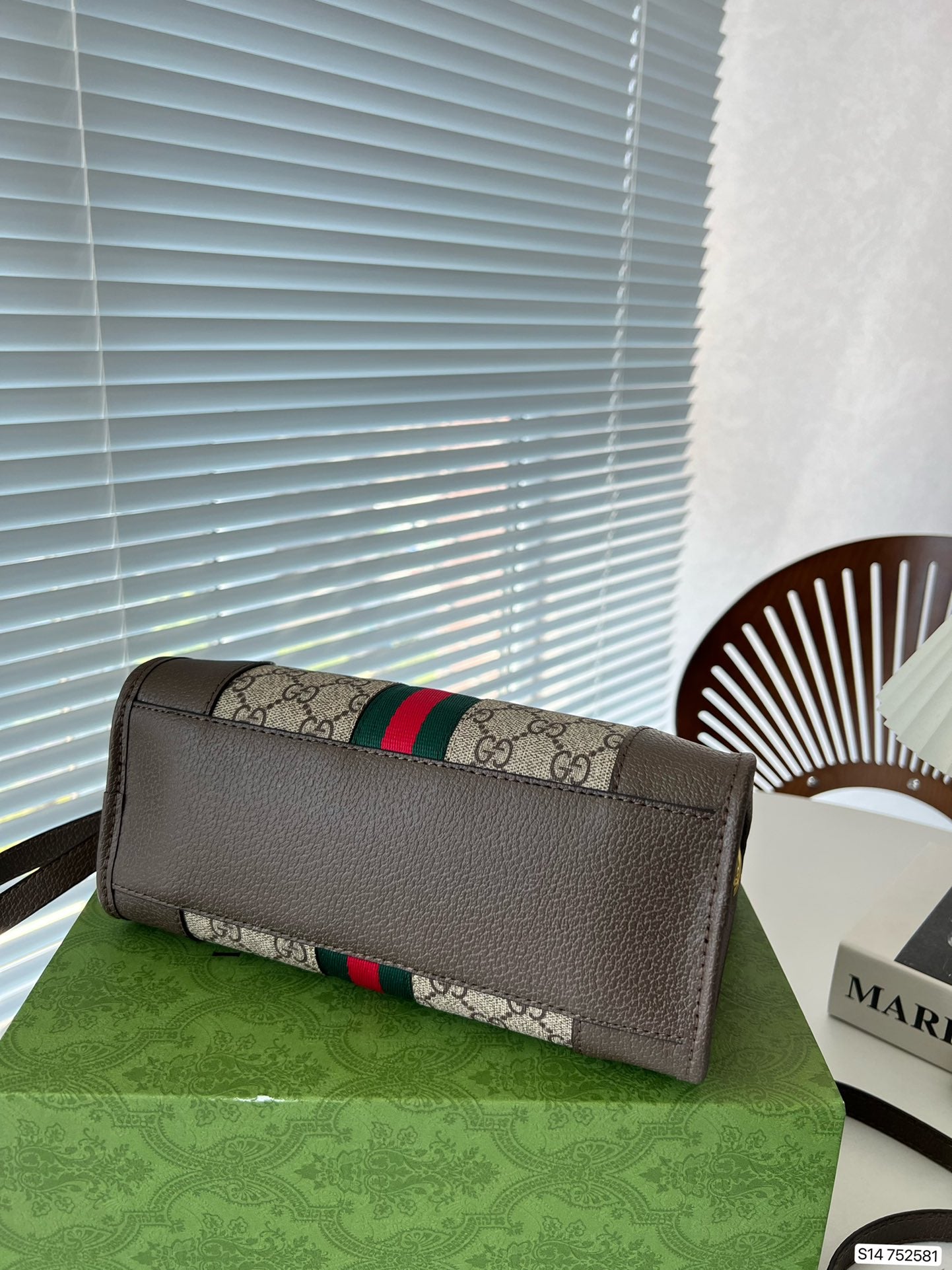 GUCCI BAG 100
