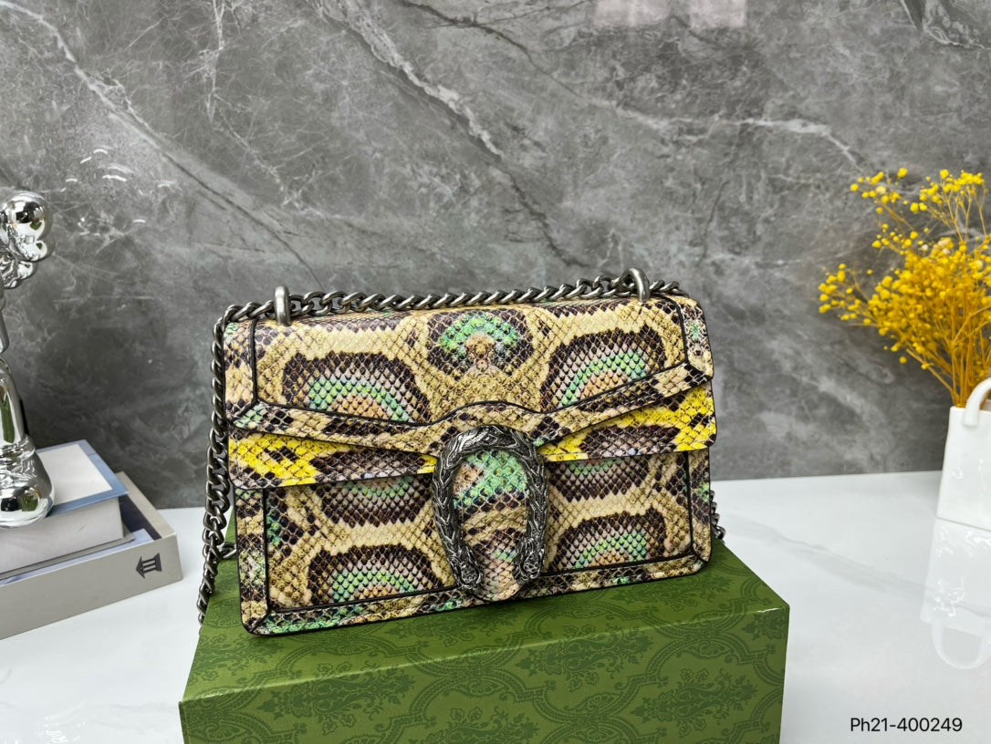 GUCCI BAG 111