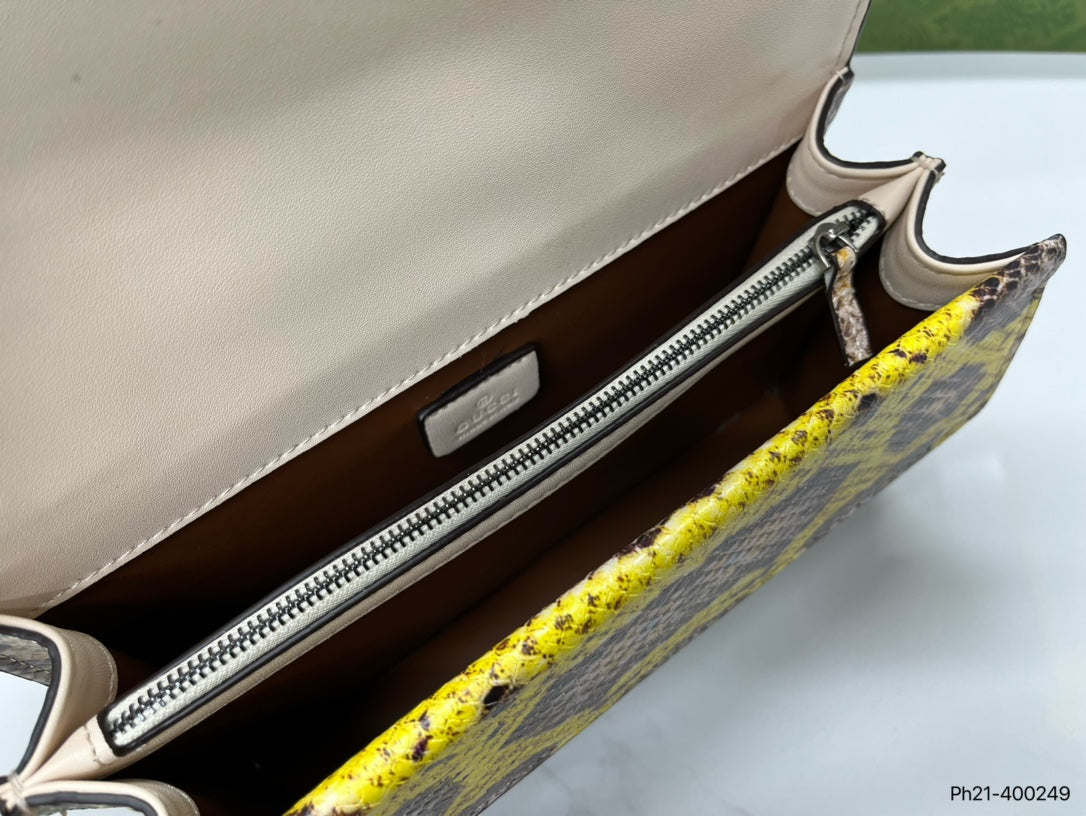 GUCCI BAG 111