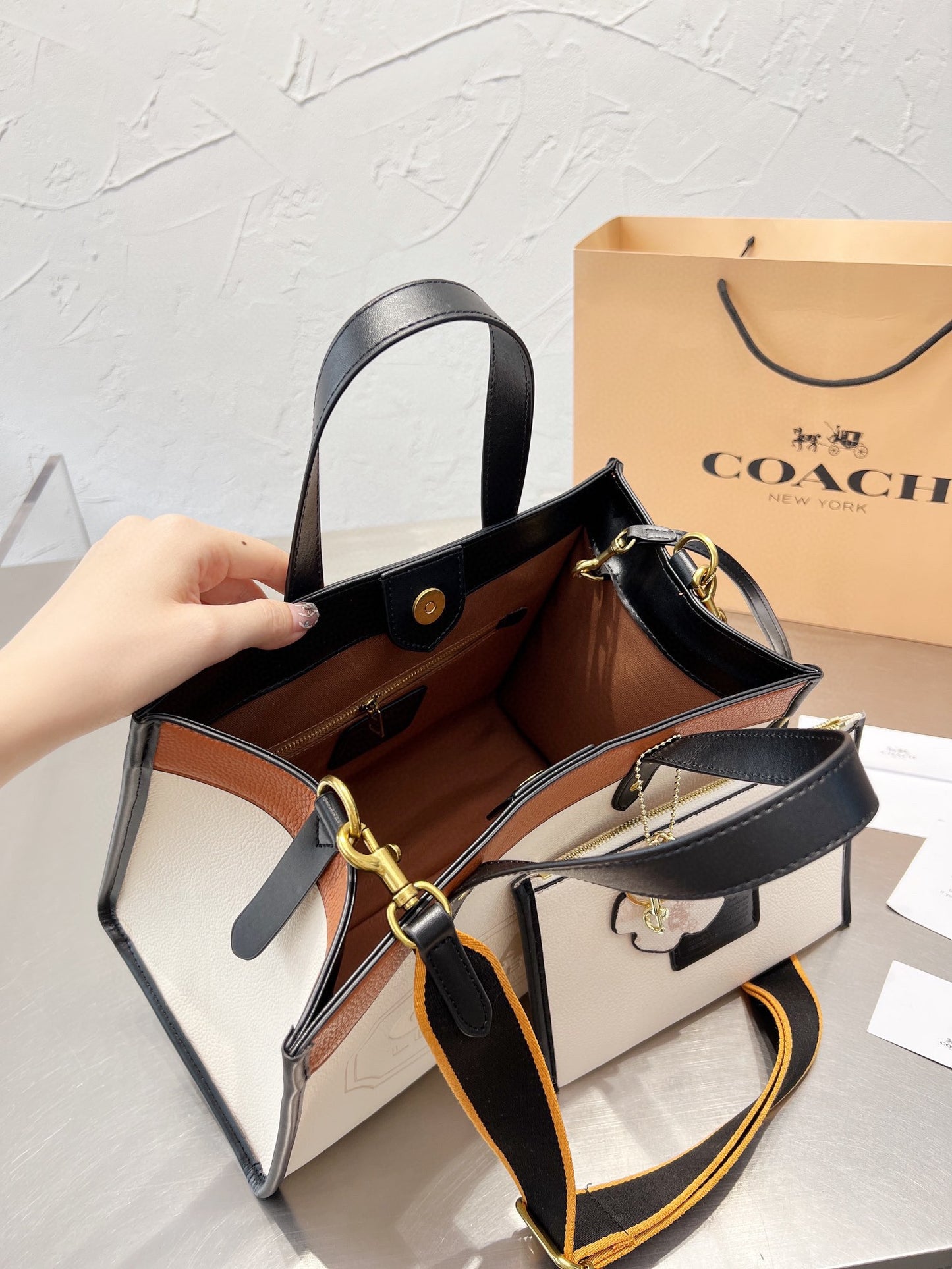 Co-BAG18