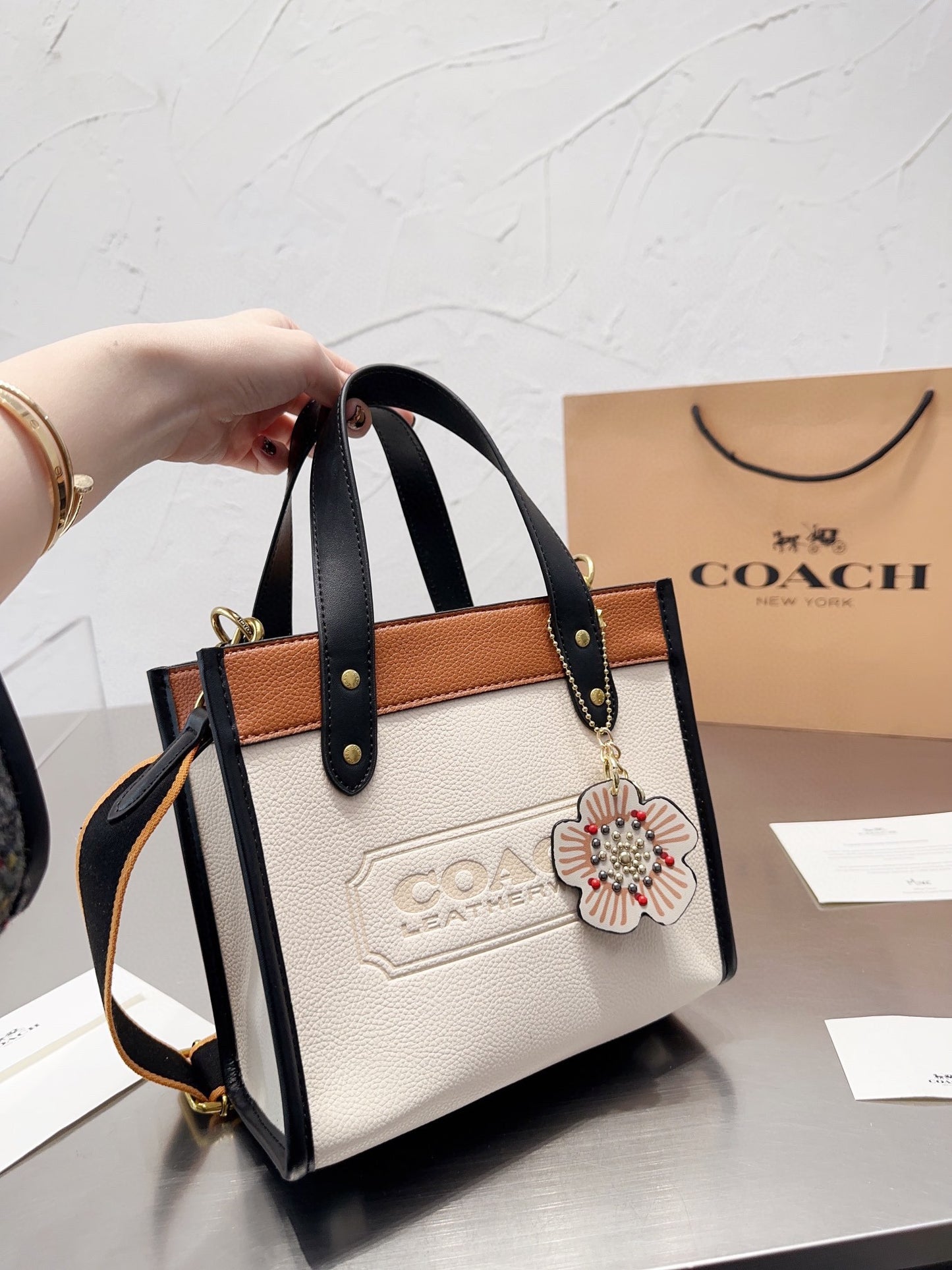 Co-BAG19