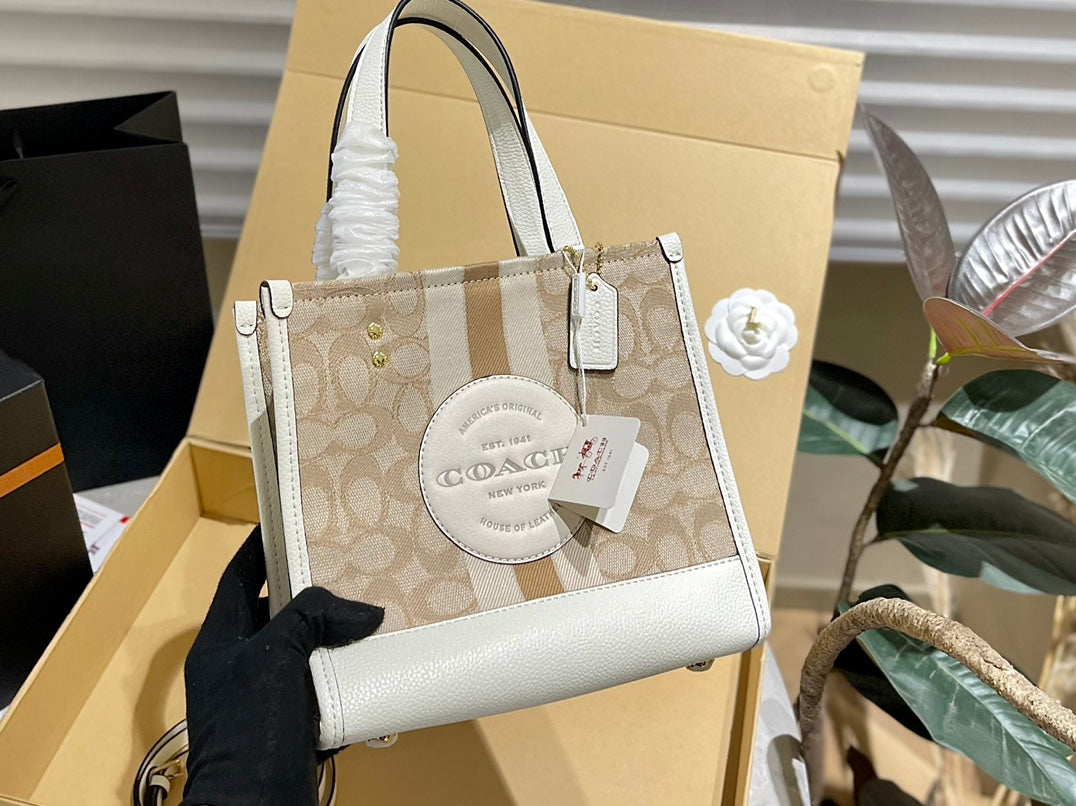 Co-BAG624