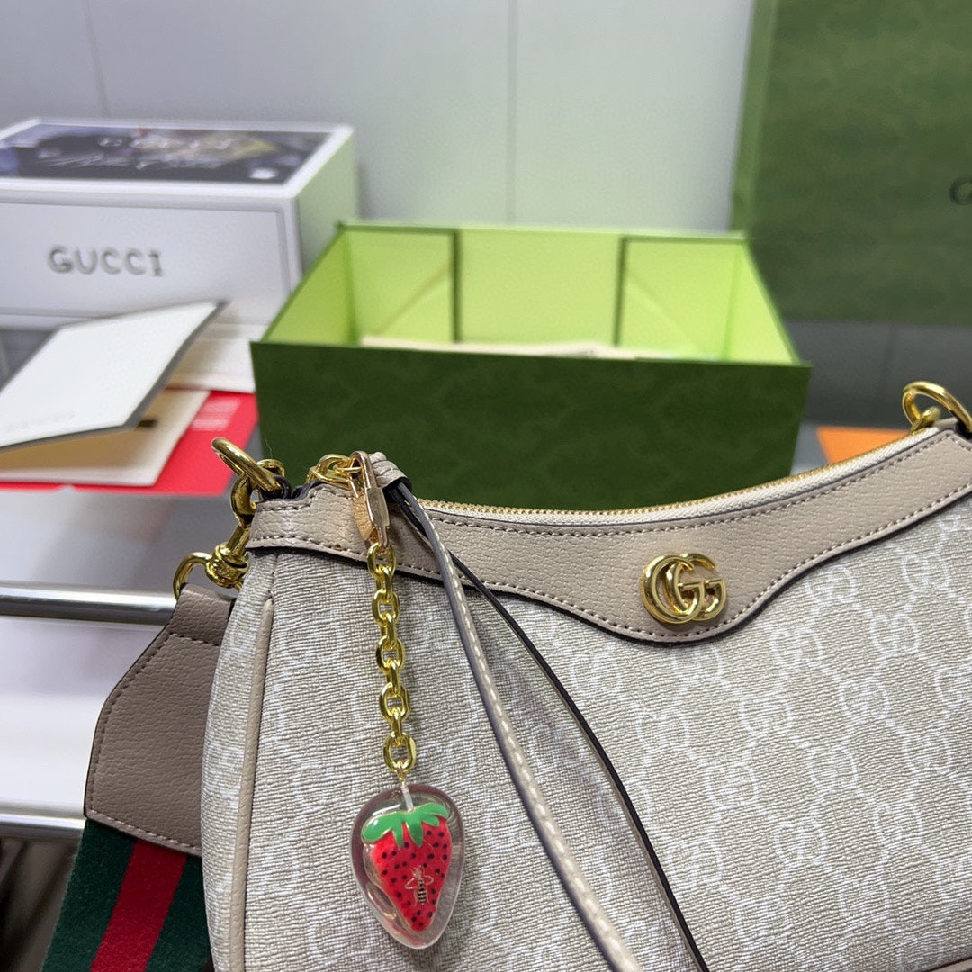 GUCCI BAG 132-133