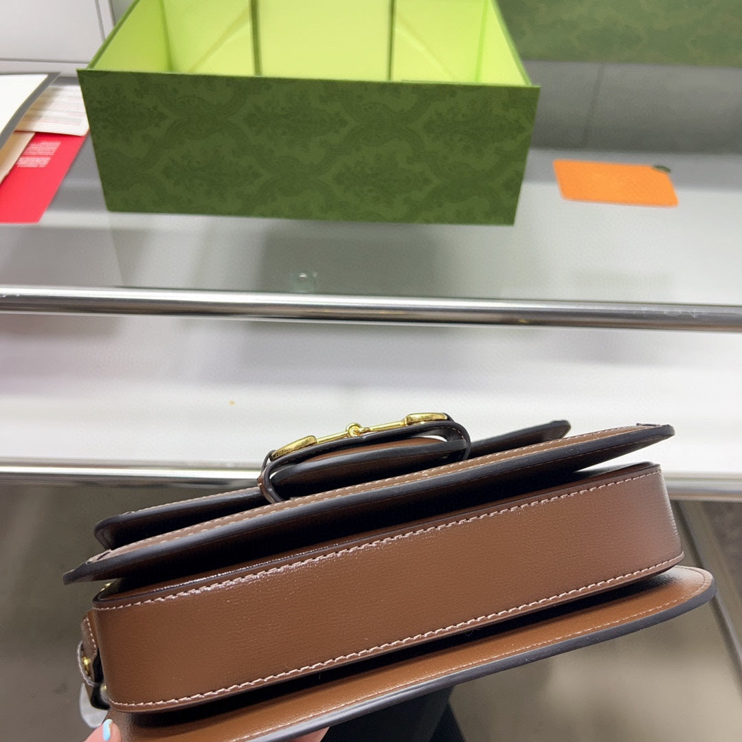 GUCCI BAG 136
