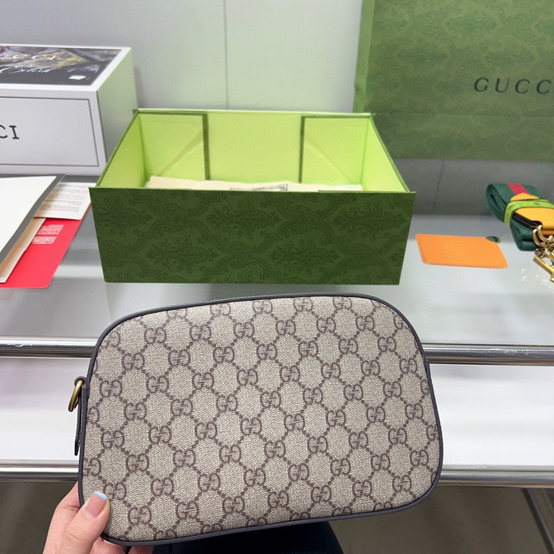 GUCCI BAG 137