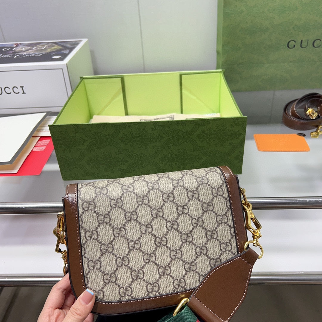 GUCCI BAG 138