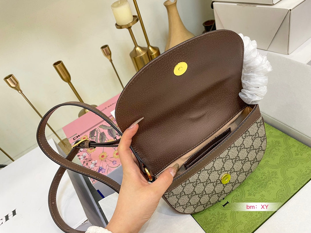 GUCCI BAG 141