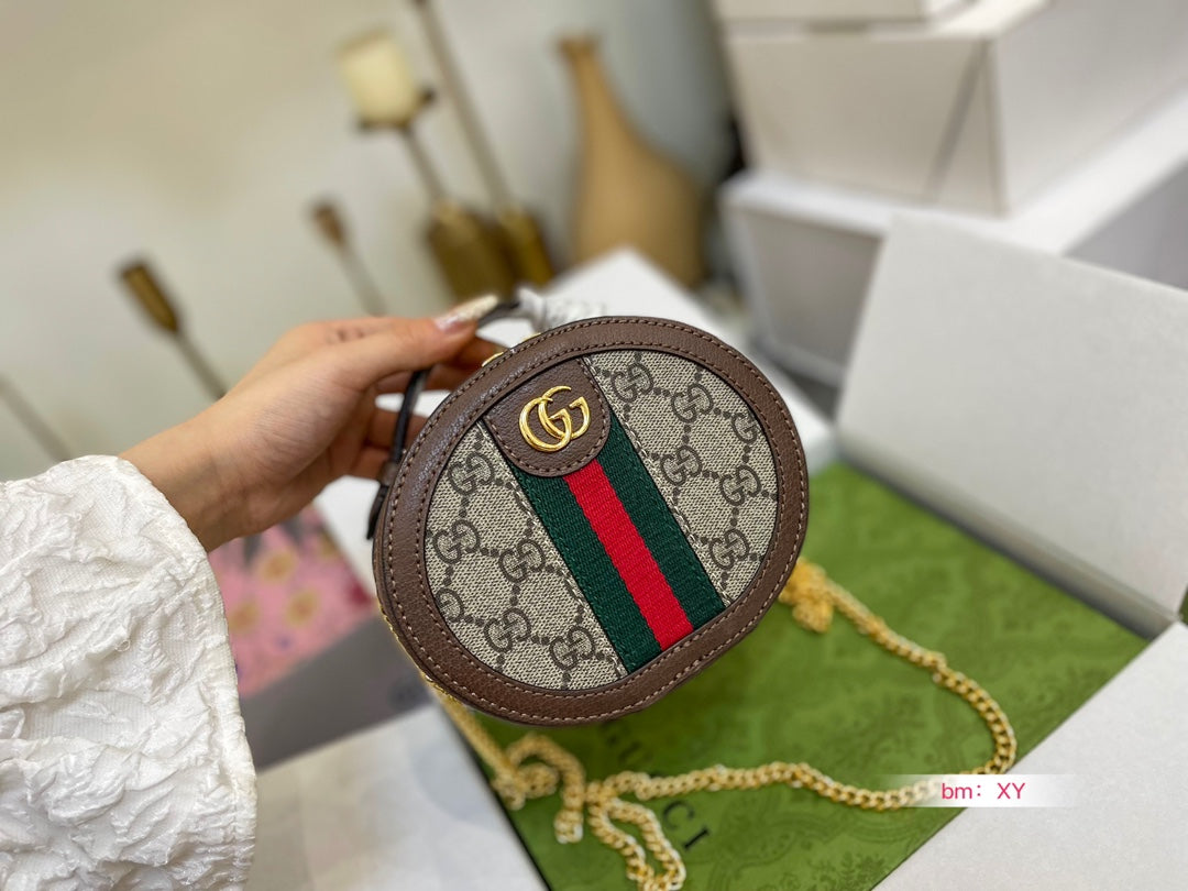 GUCCI BAG  142