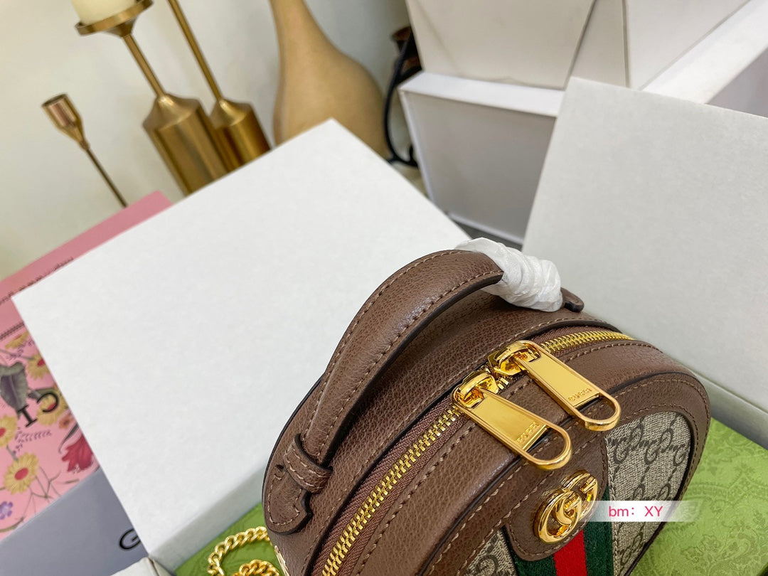 GUCCI BAG  142