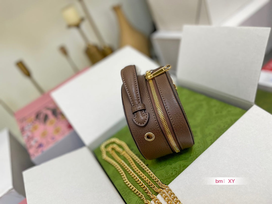 GUCCI BAG  142