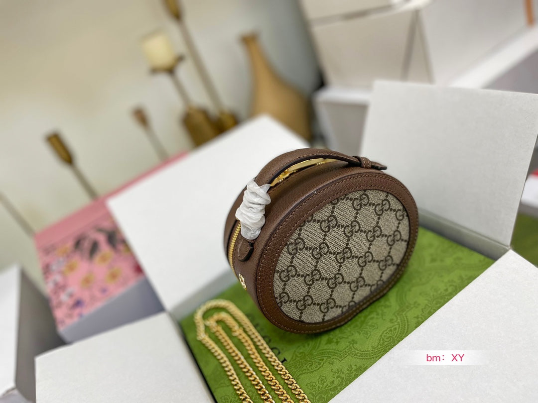 GUCCI BAG  142