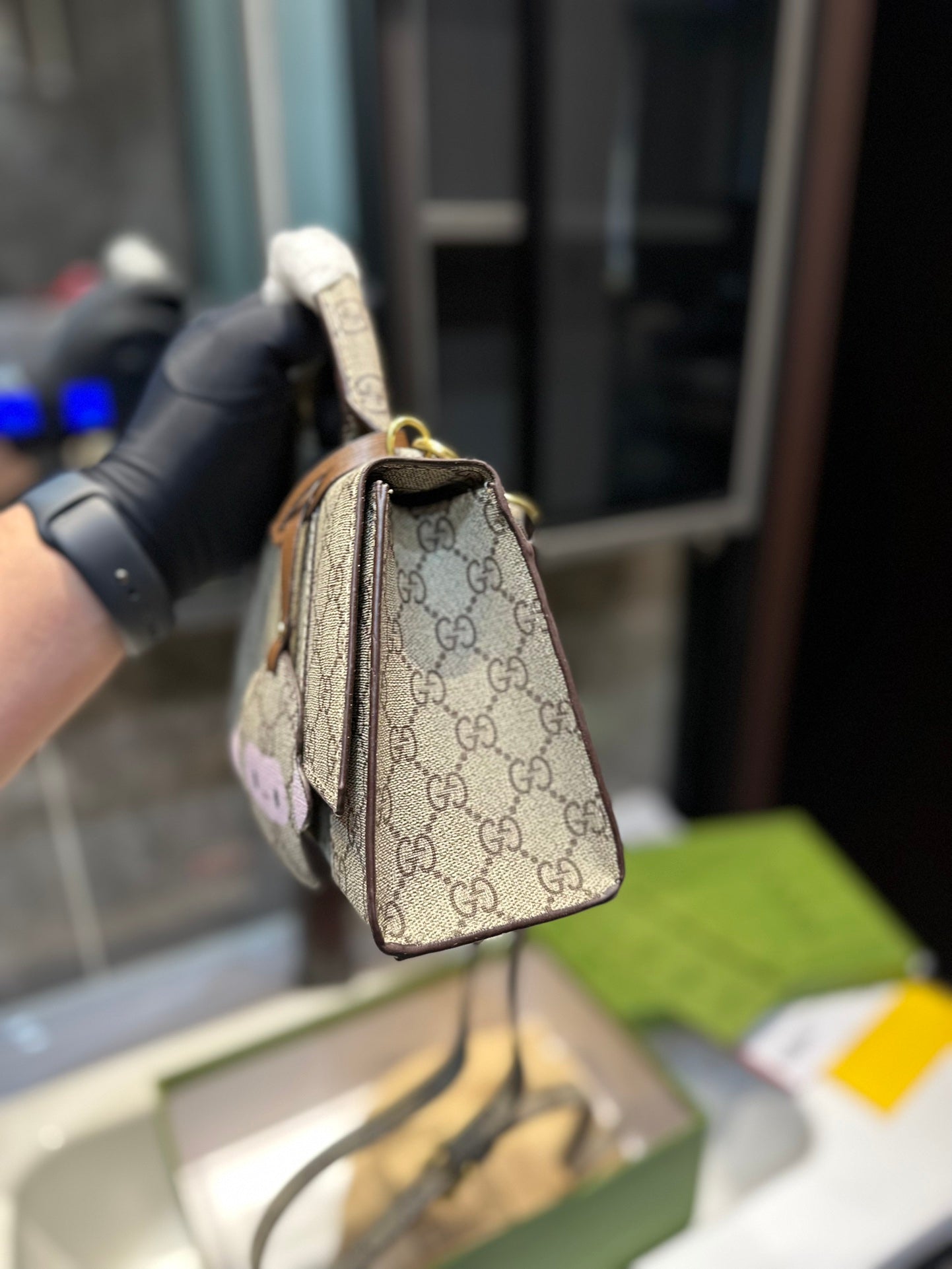 GUCCI BAG 143