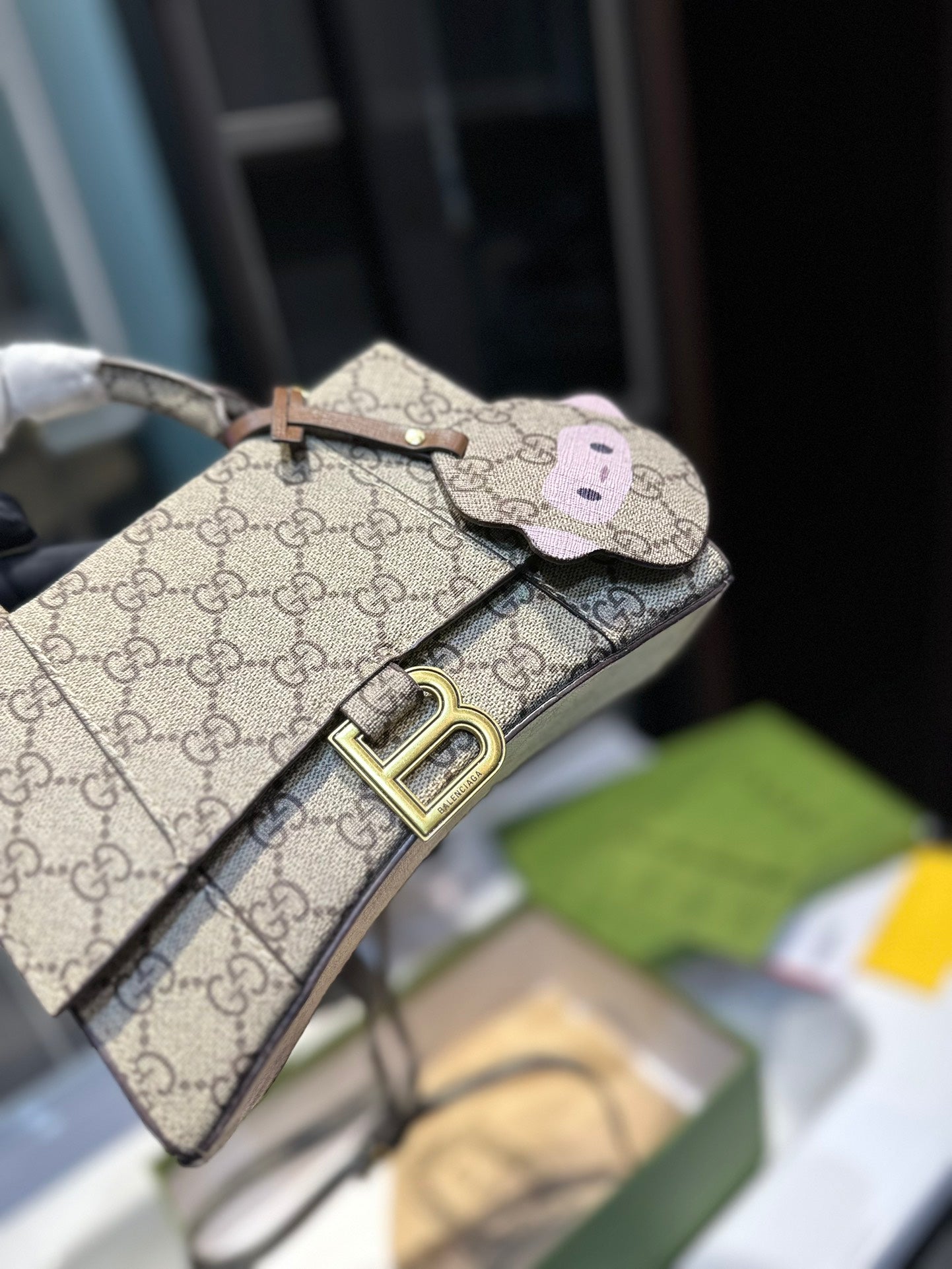 GUCCI BAG 143