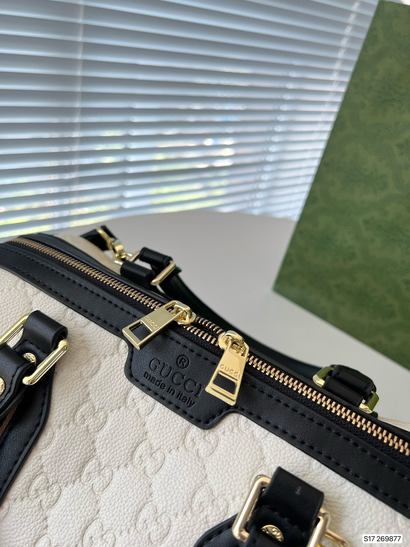 GUCCI BAG 146-147