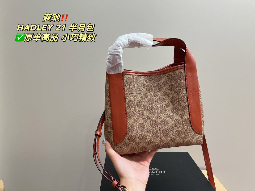 Co-BAG104