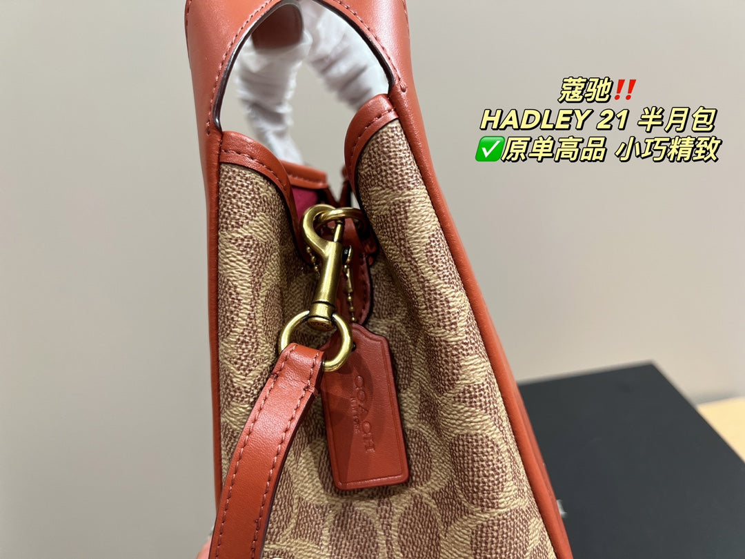 Co-BAG104
