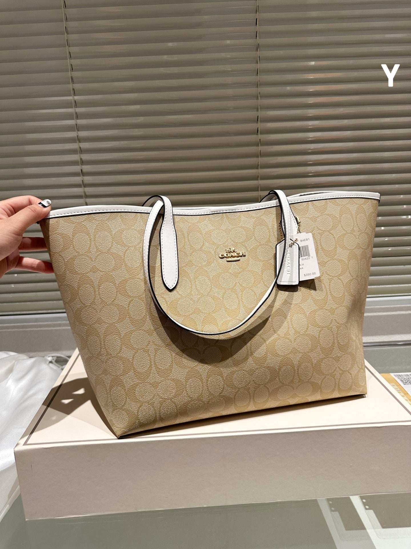 Co-BAG634