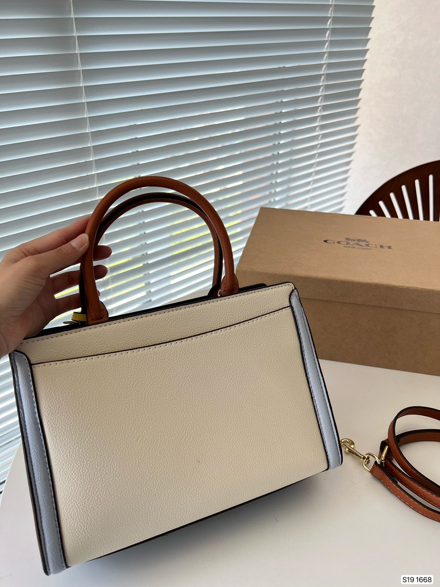 Co-BAG28