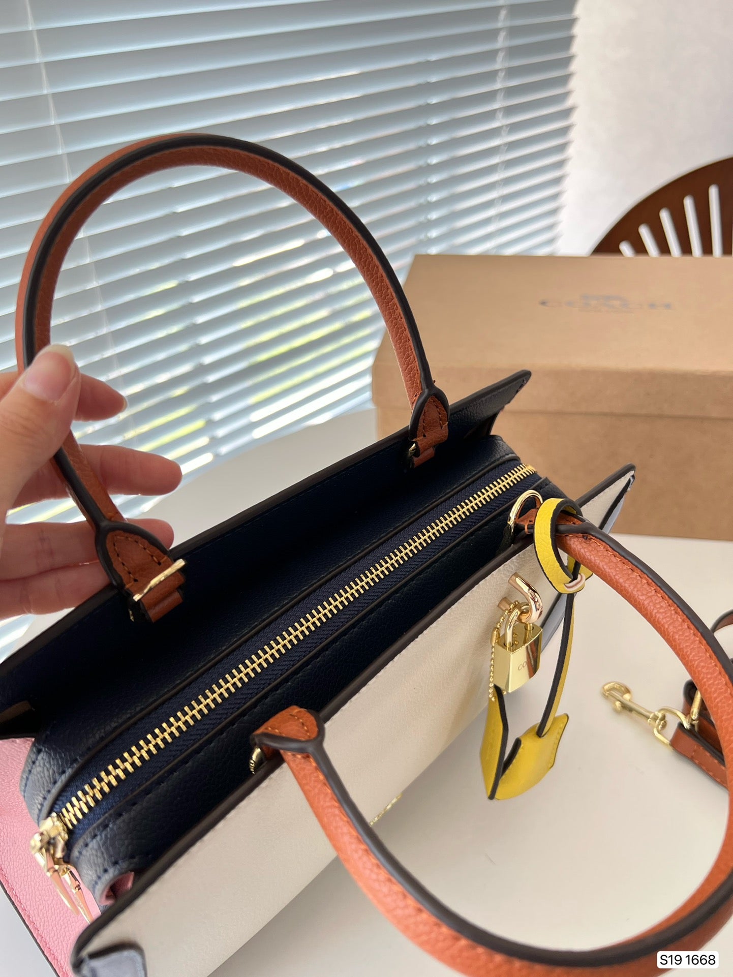 Co-BAG28