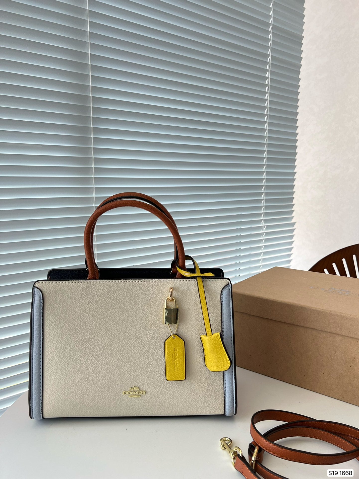 Co-BAG28