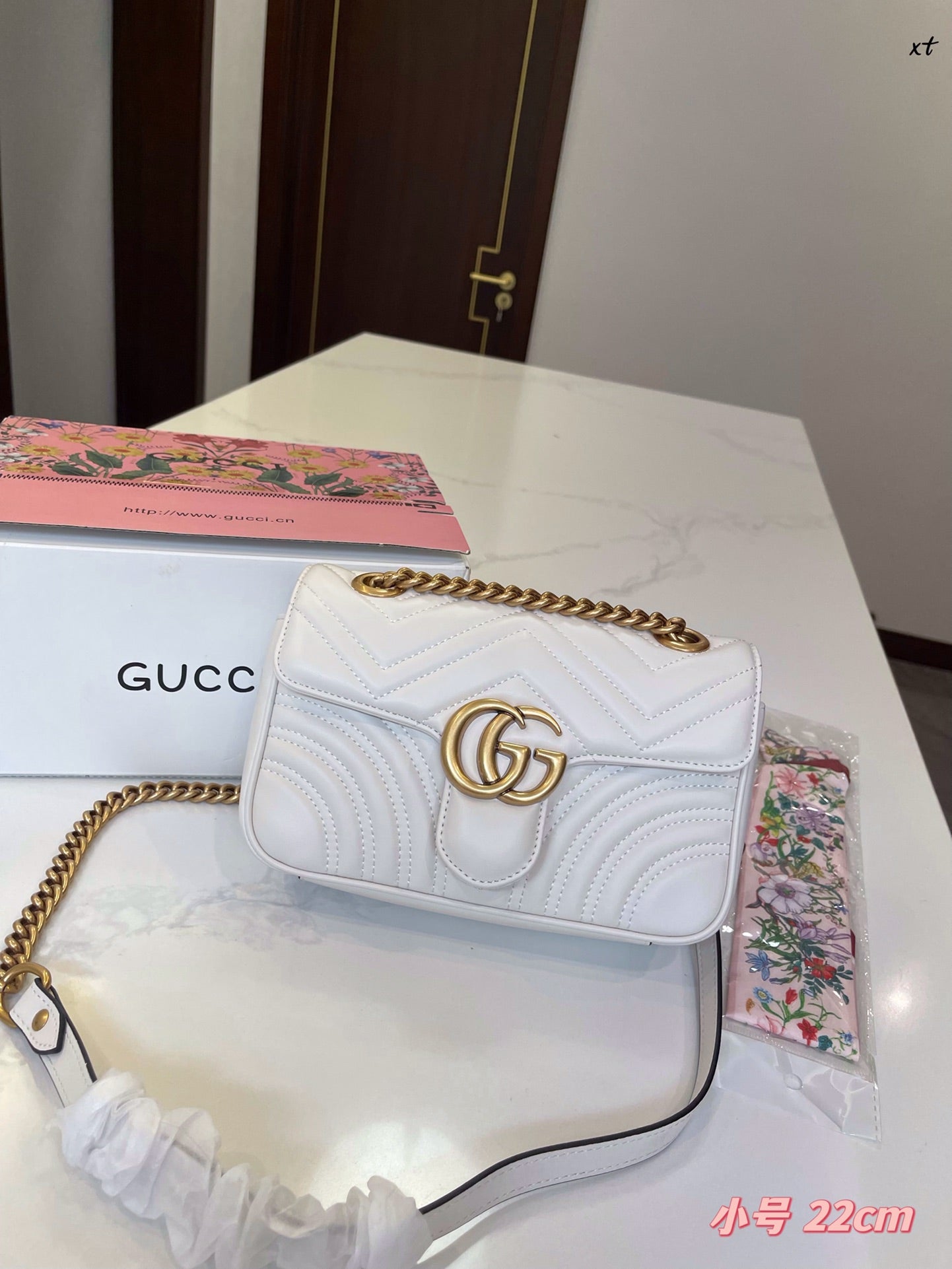 GUCCI BAG 162-2