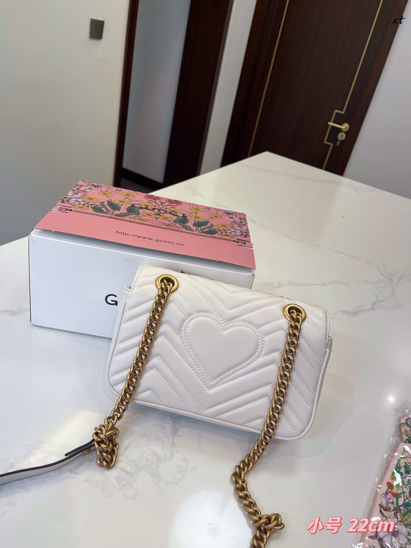 GUCCI BAG 162-2