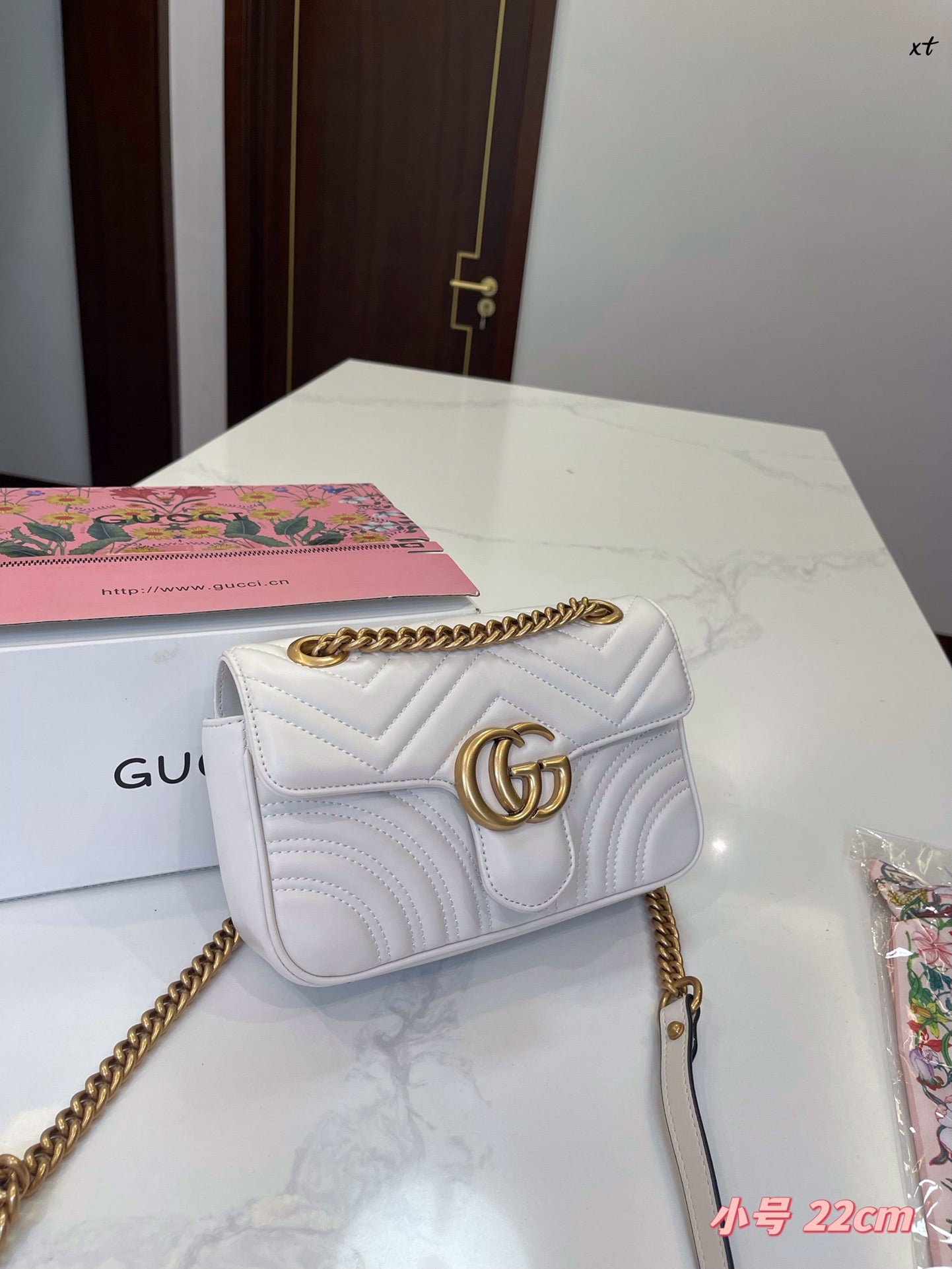 GUCCI BAG 162-2