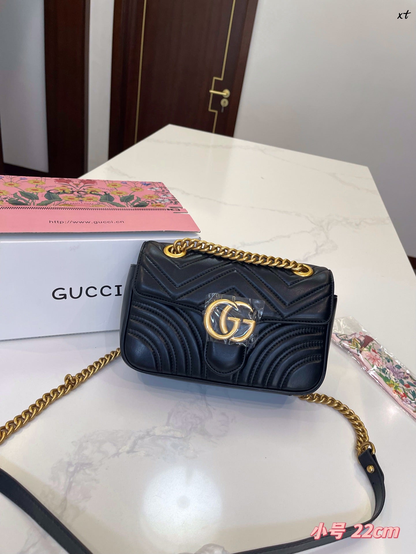 GUCCI BAG 195-2
