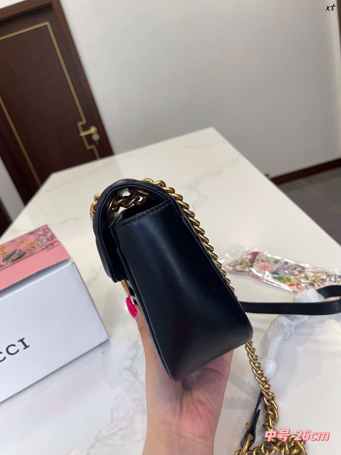 GUCCI BAG 195-3