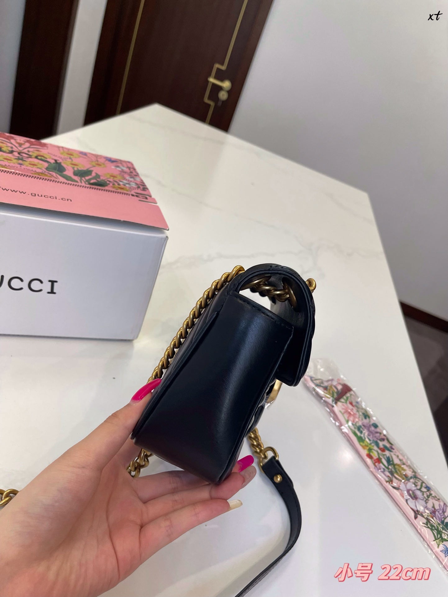 GUCCI BAG 195-2