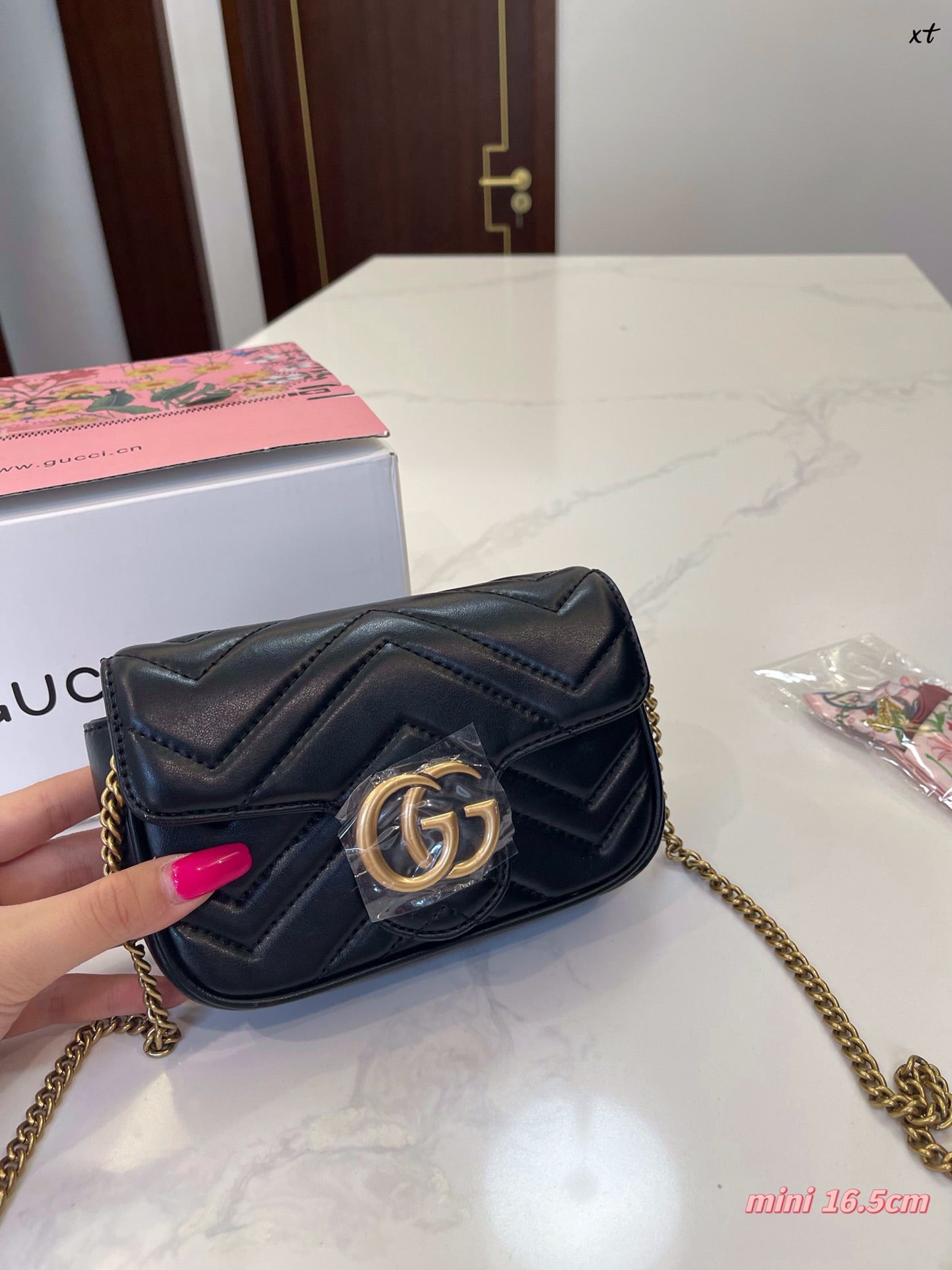 GUCCI BAG 195-1