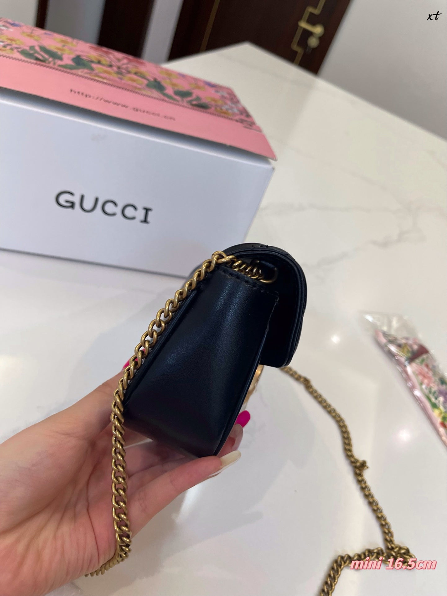 GUCCI BAG 195-1