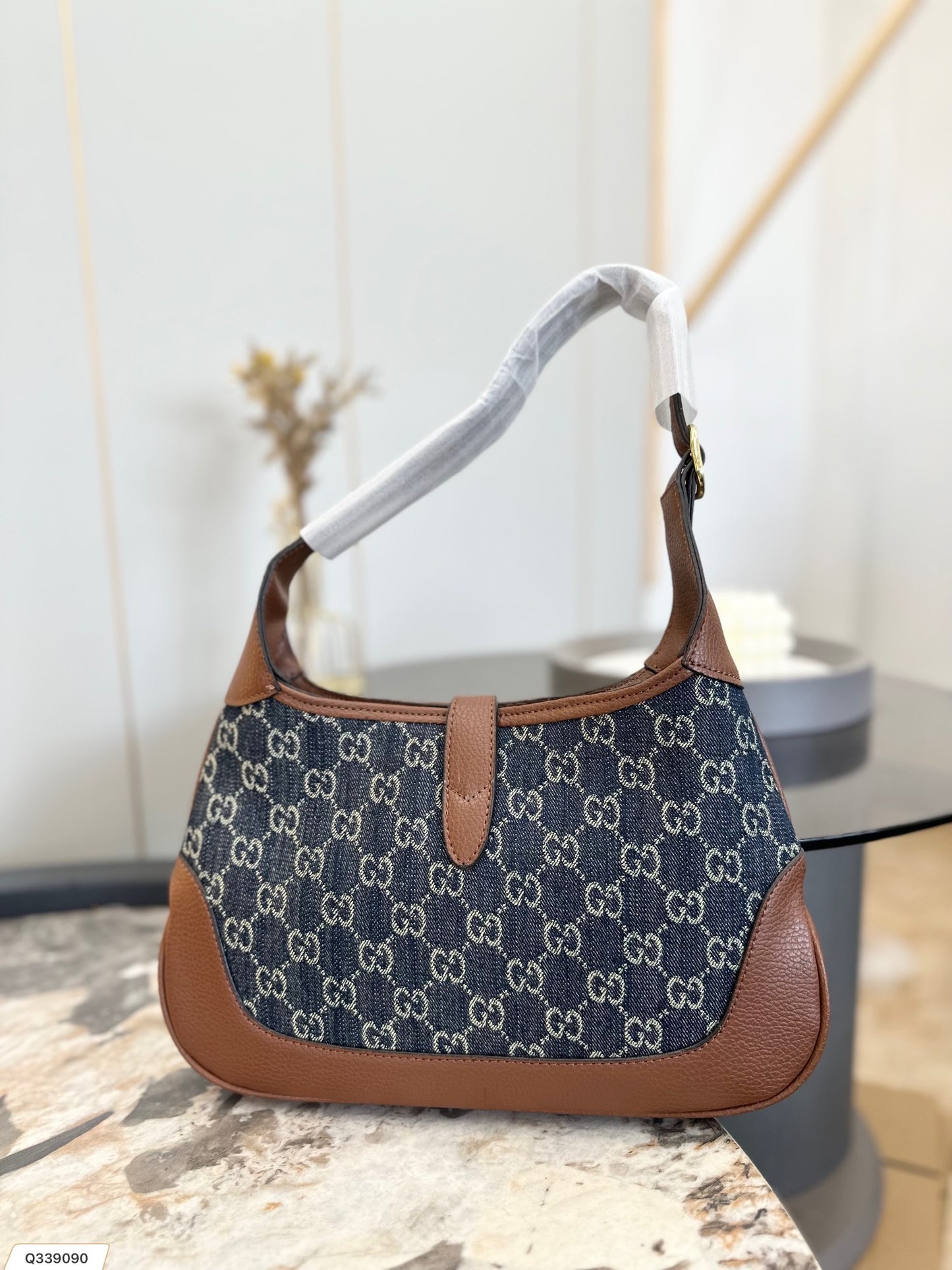 GUCCI BAG 204