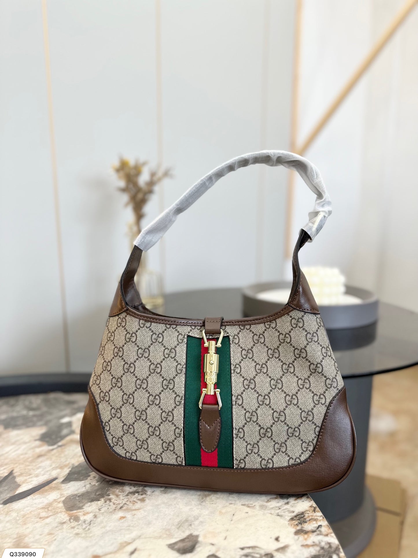 GUCCI BAG 205
