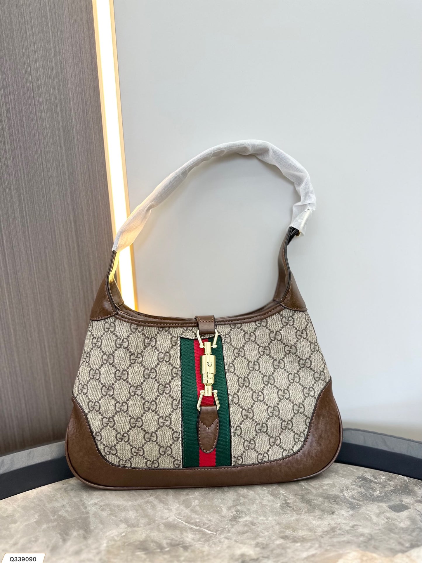 GUCCI BAG 205