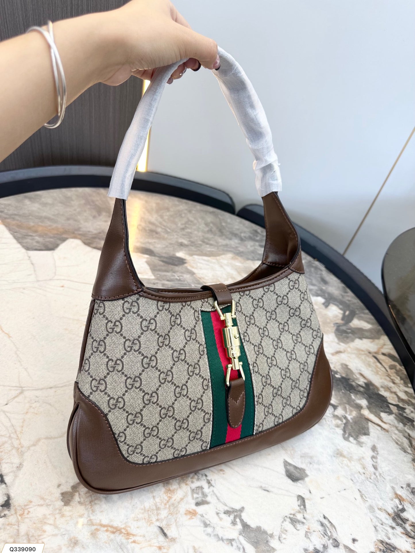 GUCCI BAG 205