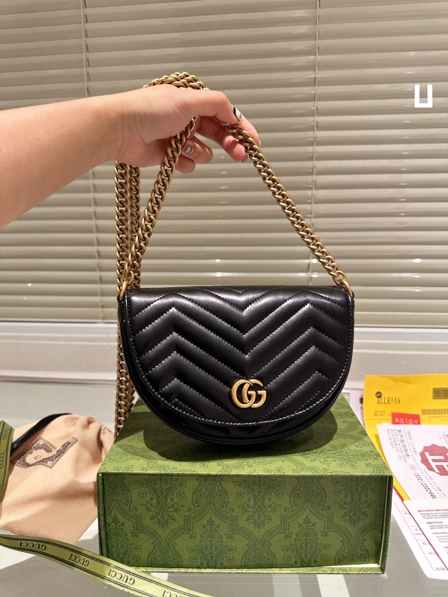 GUCCI BAG 206