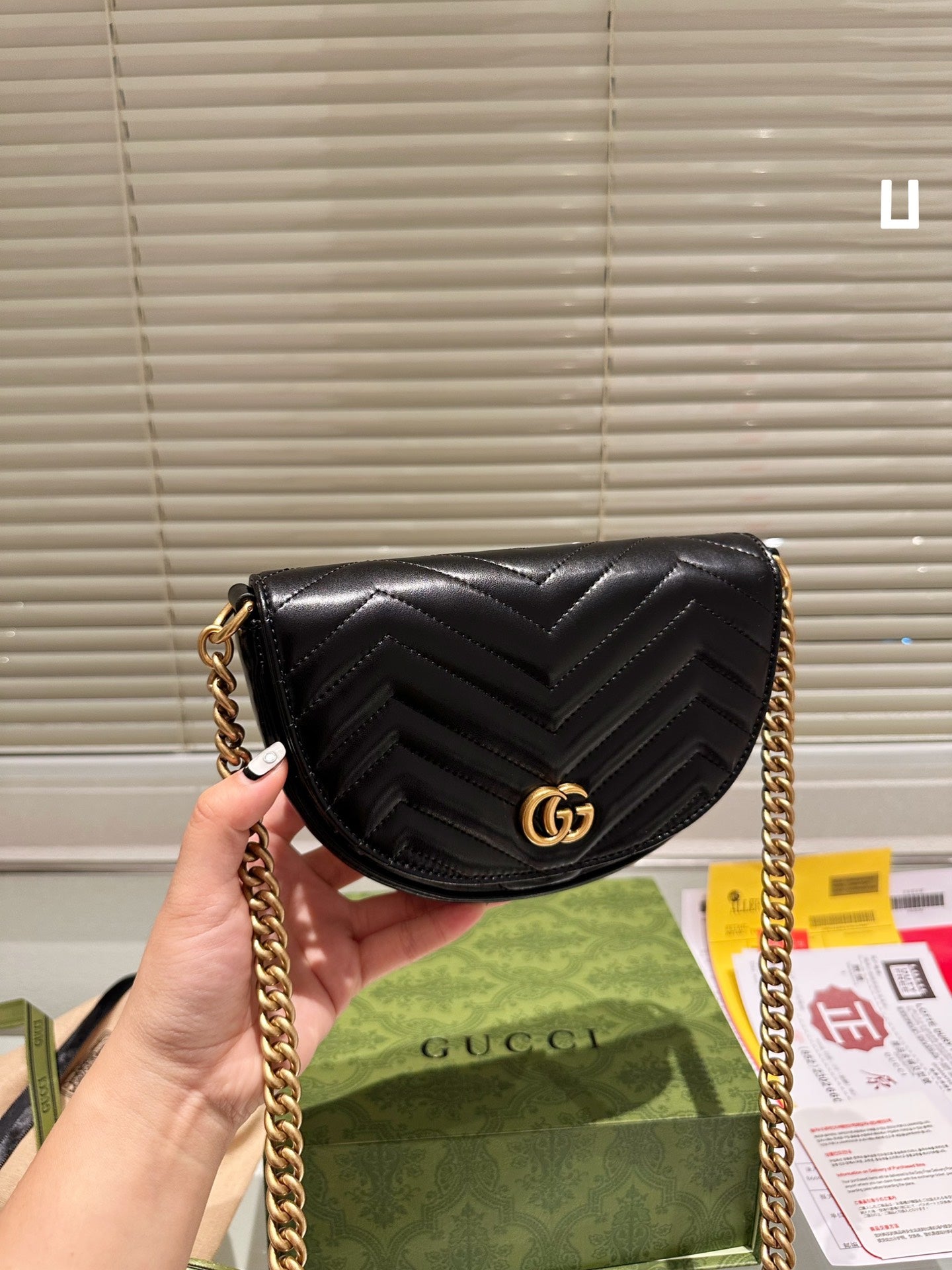 GUCCI BAG 206
