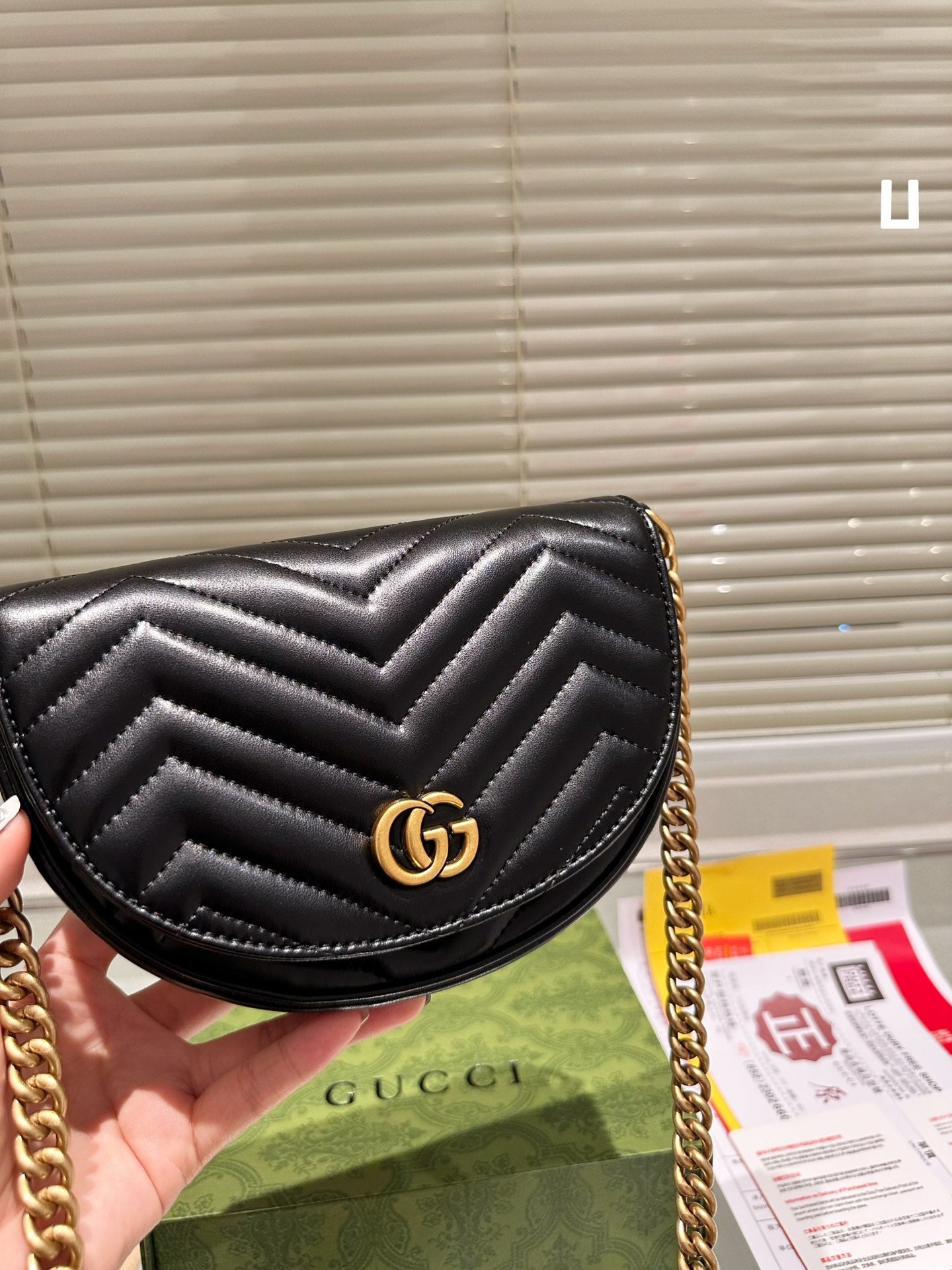 GUCCI BAG 206