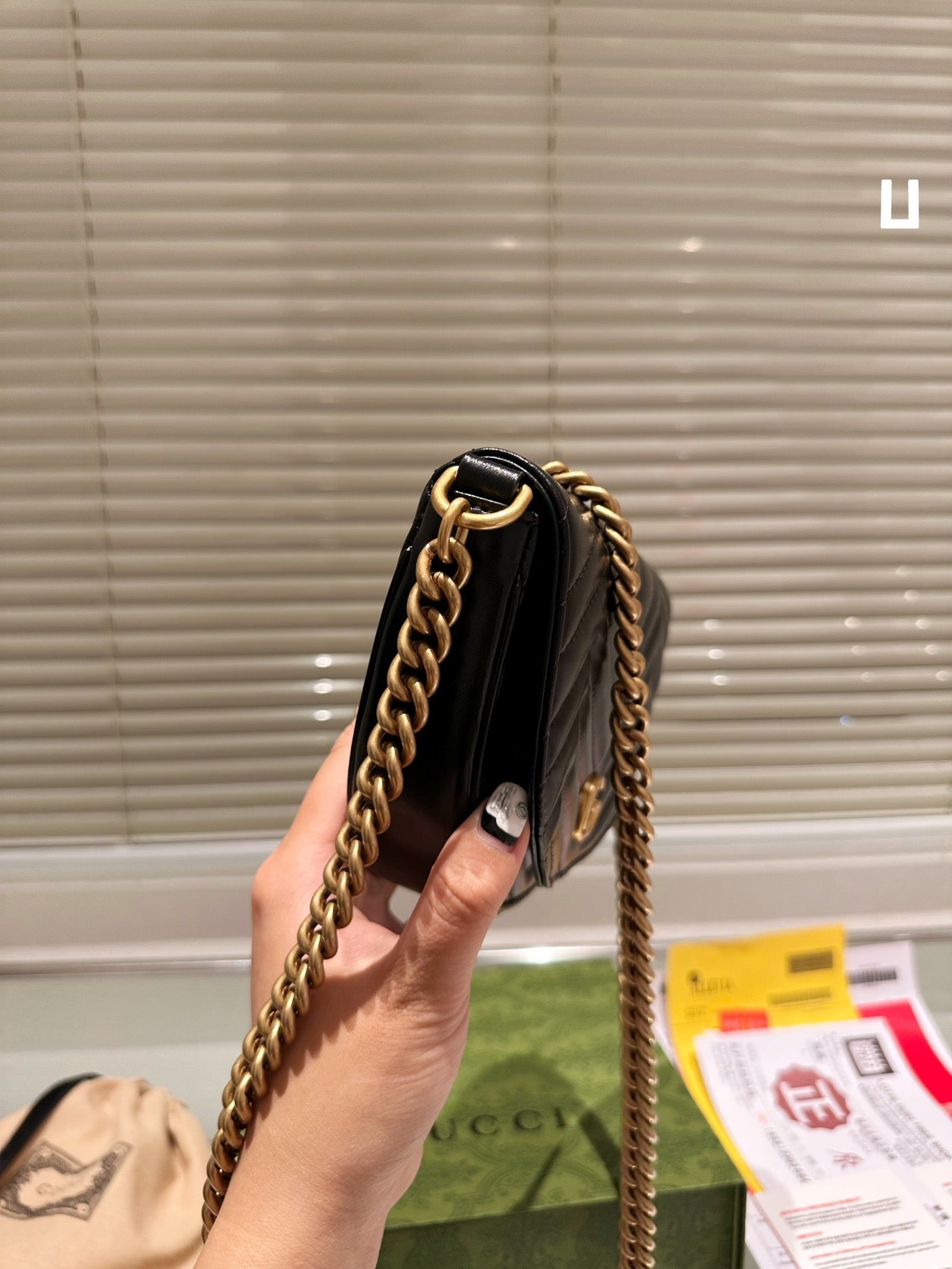 GUCCI BAG 206