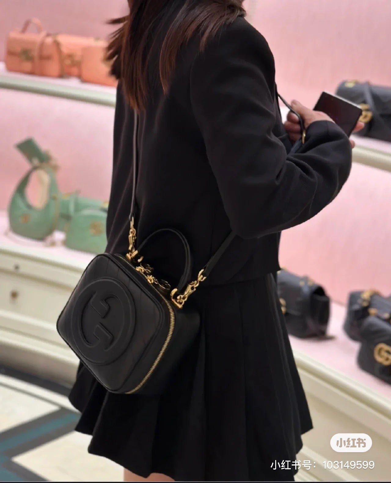 GUCCI BAG 207