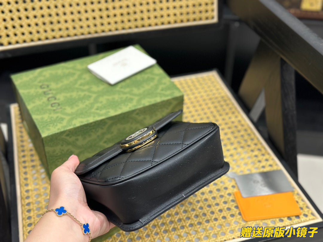 GUCCI BAG 209-210
