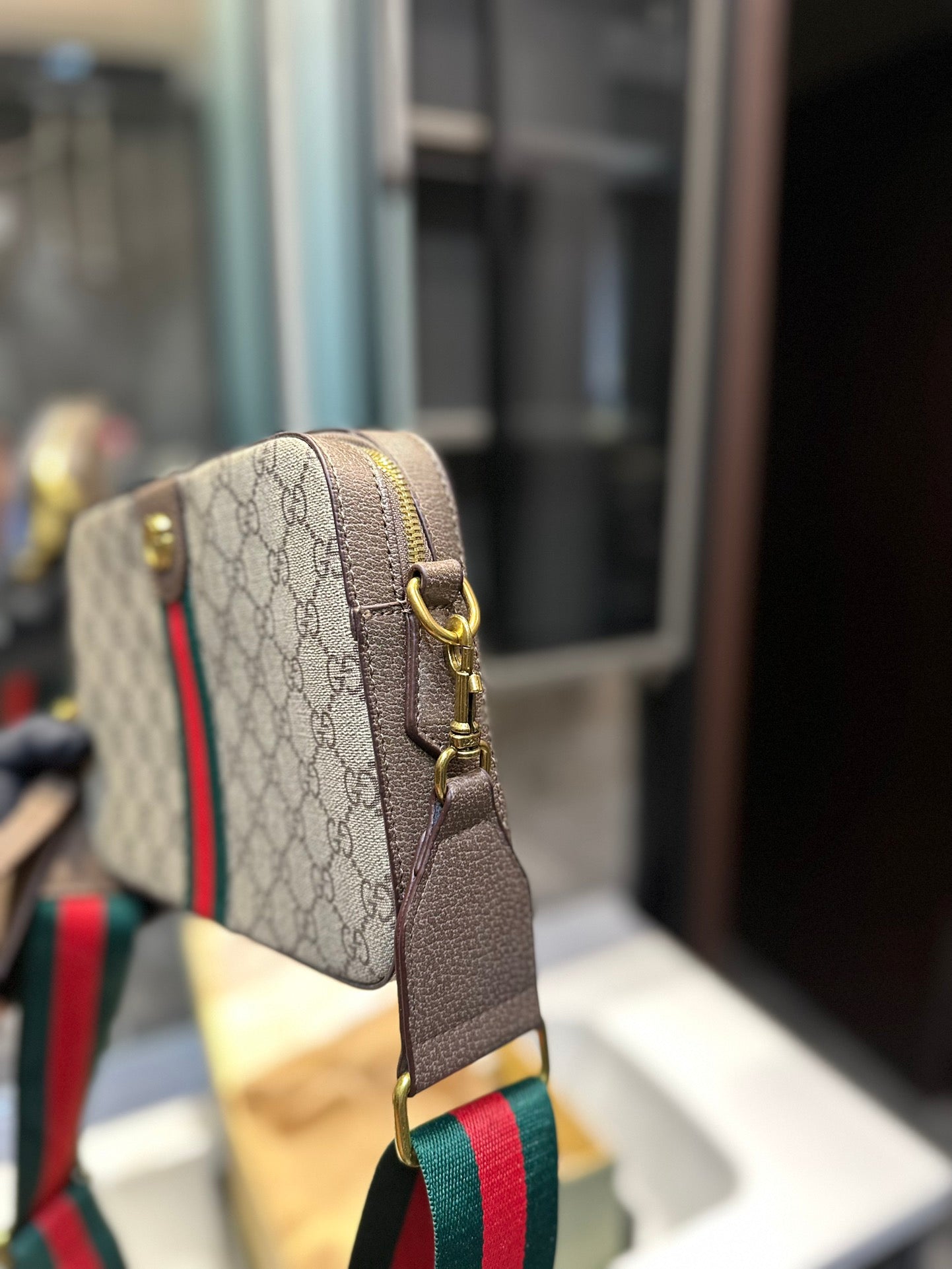 GUCCI BAG 213
